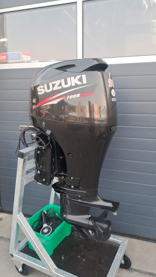Suzuki DF90 Langstaart