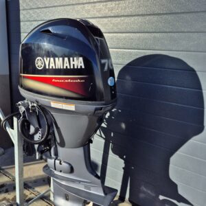 Yamaha F70 Langstaart