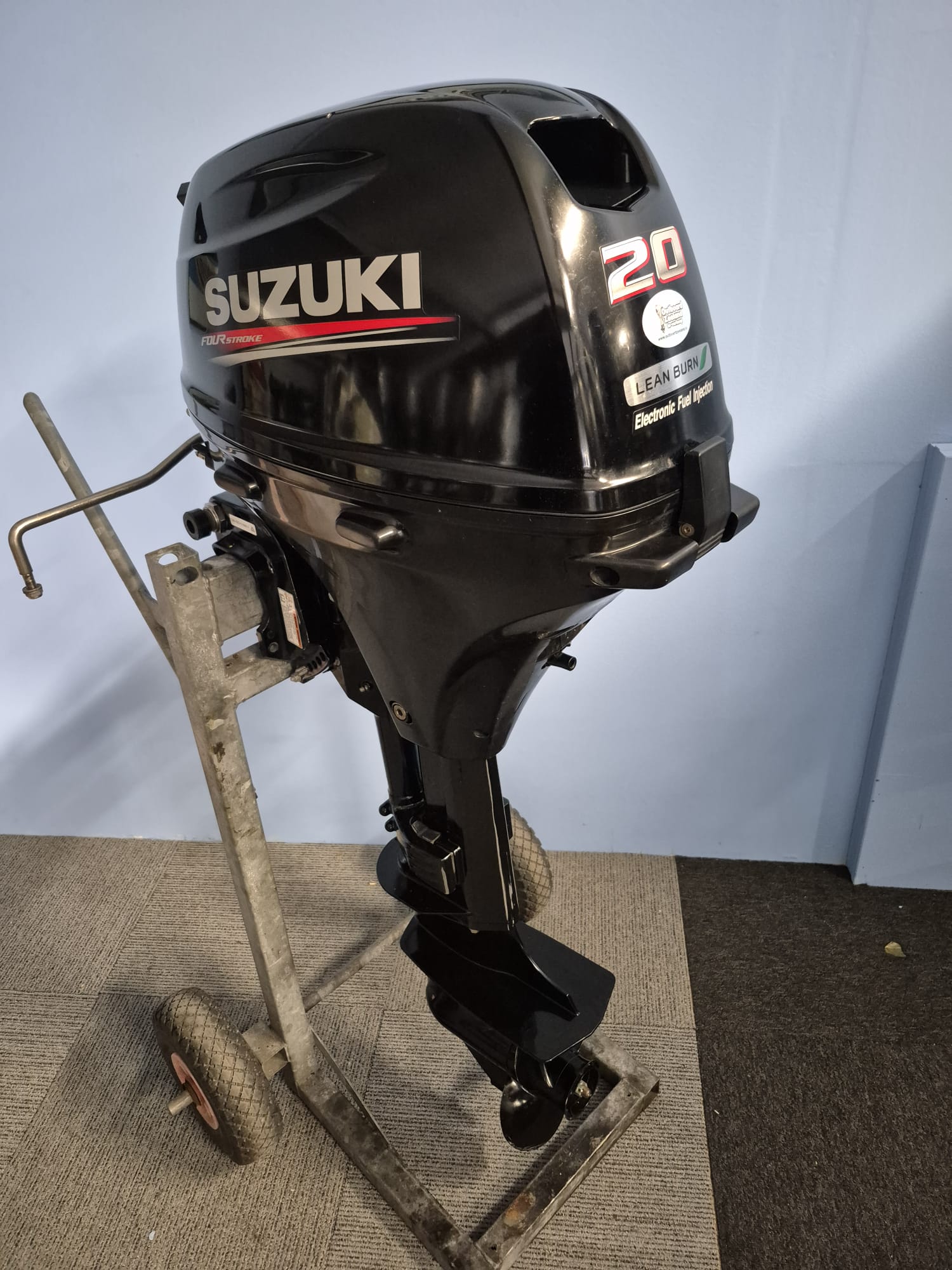 Suzuki DF20 Langstaart